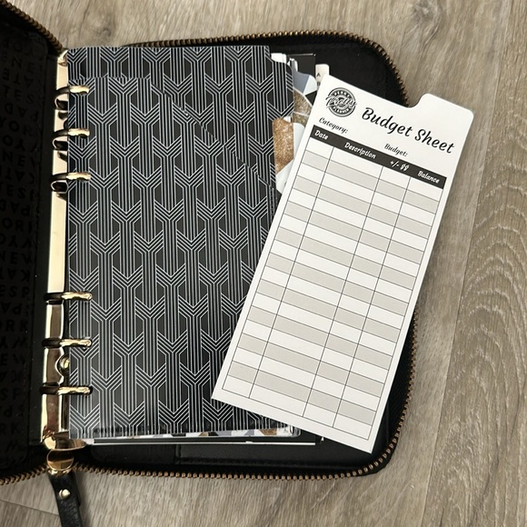 Wellesley Planner - Kate Spade - Picture 4 of 9